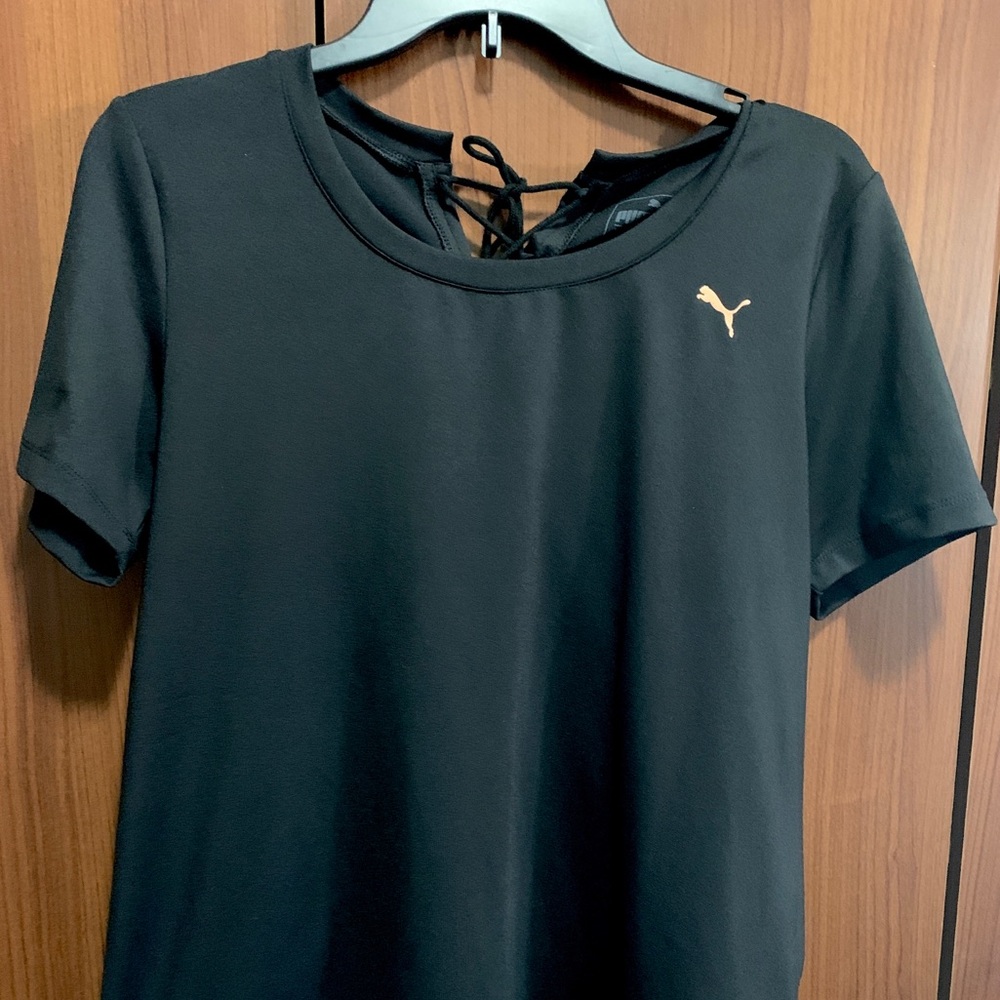 Black sporty shirt